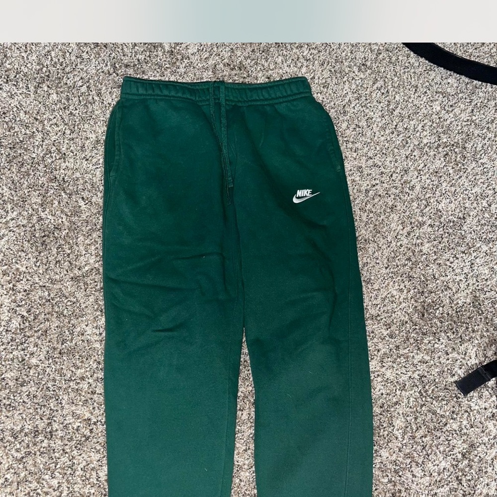 Nike Men Dark Green Joggers